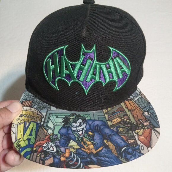 DC Comics Joker Embroidered Snapback Hat/Cap OSFA - Picture 1 of 8